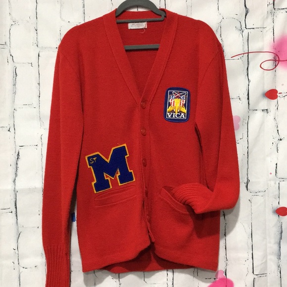 Official Award Sweater Other - ⭐️VINTAGE OFFICIAL AWARD SWEATER